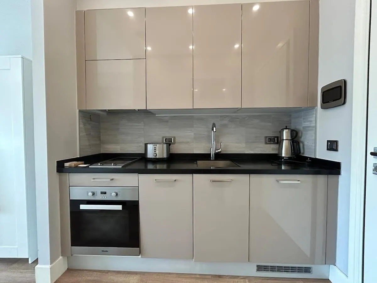 Exclusive Studio Apartment At Center Of Atasehir Istanbul